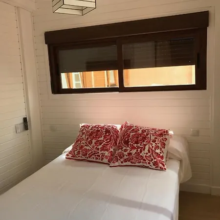 Estudios Ramon Llull Apartment