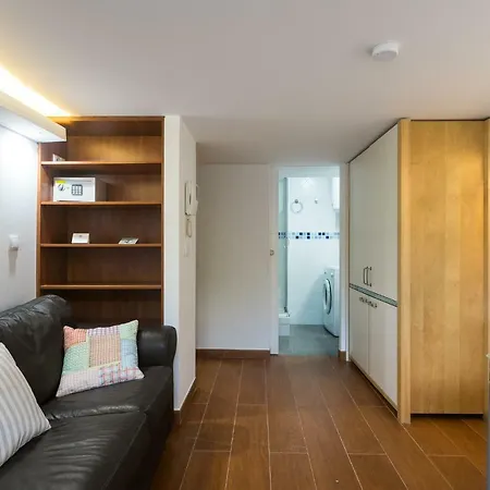 Estudios Ramon Llull Apartment