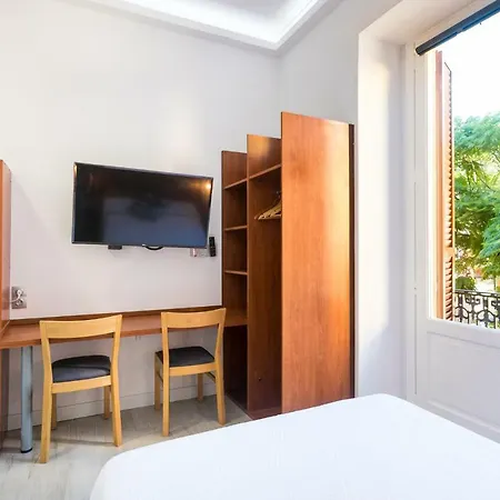 Estudios Ramon Llull