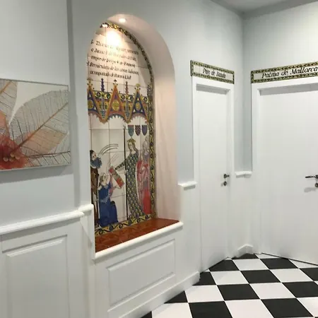 Estudios Ramon Llull