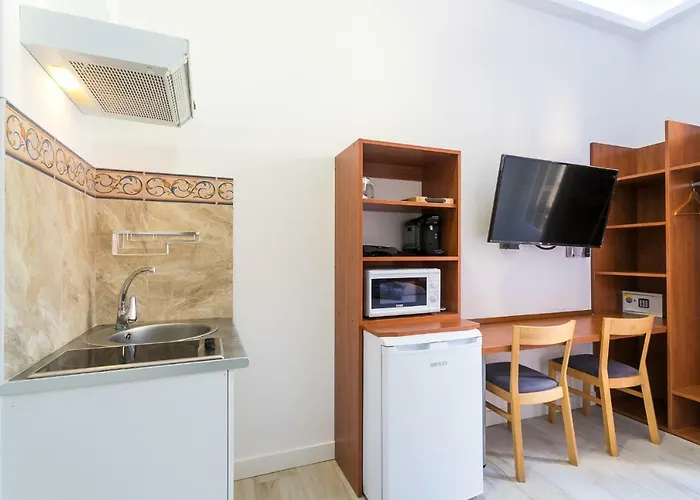 Estudios Ramon Llull Apartamento *